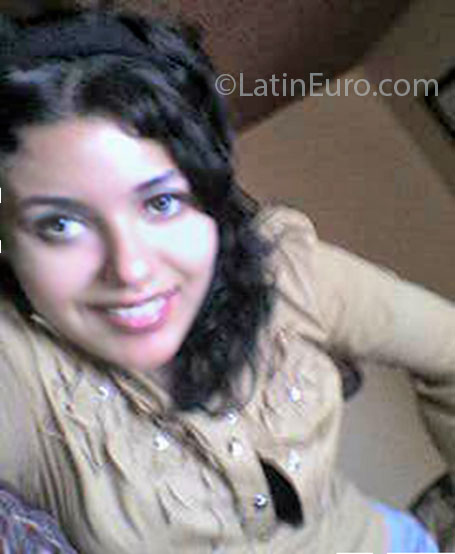 Date this happy Mexico girl Carolina from Irapuato MX860