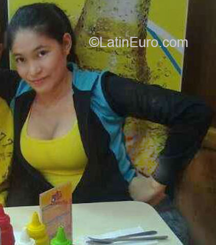 Date this happy Peru girl Wendy from Lima PE809