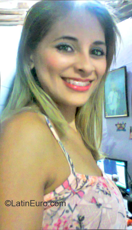 Date this happy Brazil girl Vagni from Fortaleza BR9500