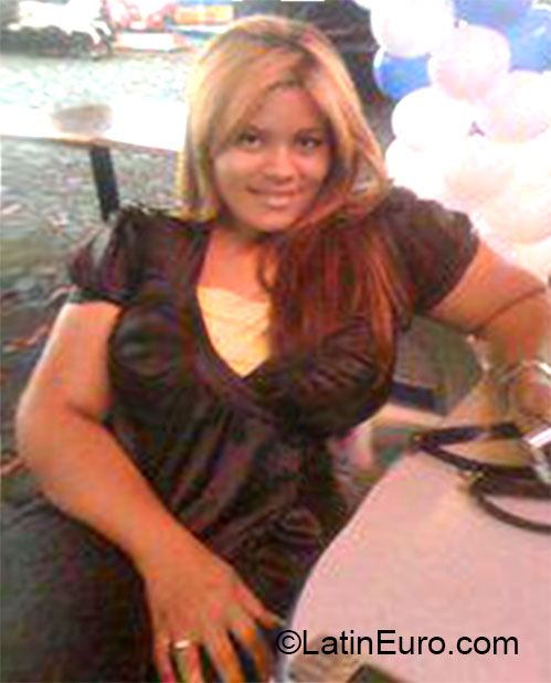 Date this hard body United States girl Bienven LIz from Miami US14121