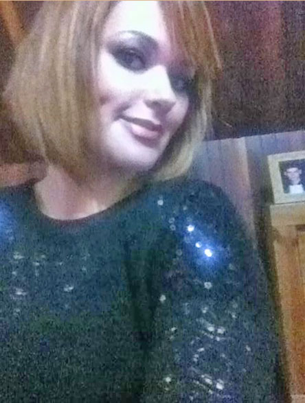 Date this fun Brazil girl Alissandra from Curitiba BR8056