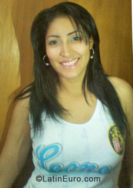 Date this charming Panama girl Dubelys from Panama PA363