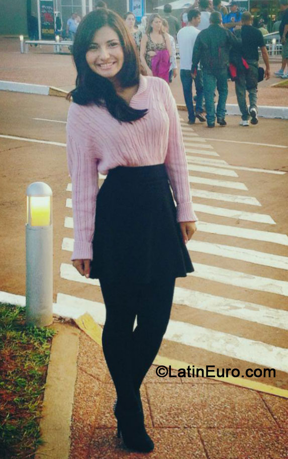 Date this funny Brazil girl Jackeline from Manaus BR8532
