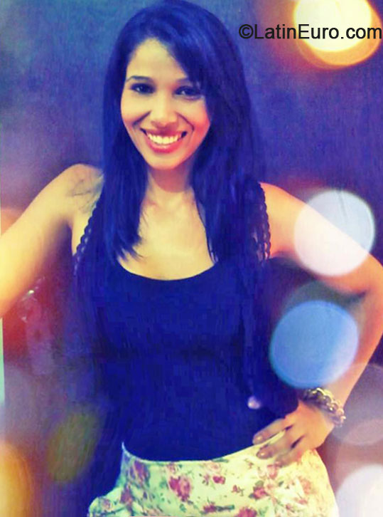 Date this hard body Brazil girl Jessica from Belo Horizonte BR8385