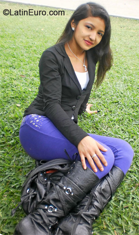 Date this gorgeous Peru girl Rudi from Lima PE880