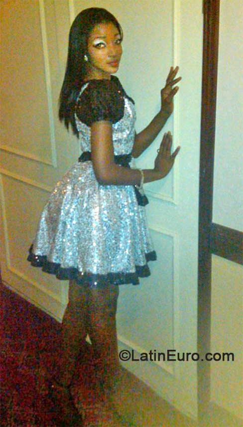 Date this delightful Jamaica girl Trish from Kingston JM1534