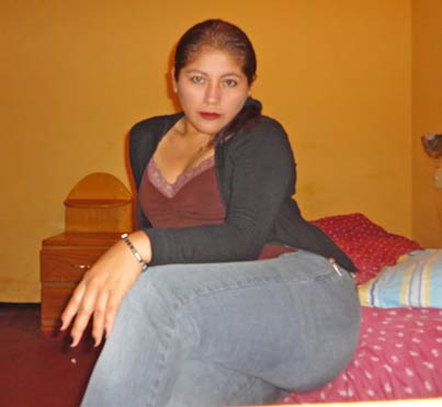 Date this stunning Peru girl Yannyis from Tacna PE923