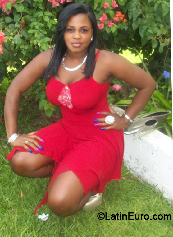 Date this good-looking Jamaica girl Tanesha from Montego Bay JM1591