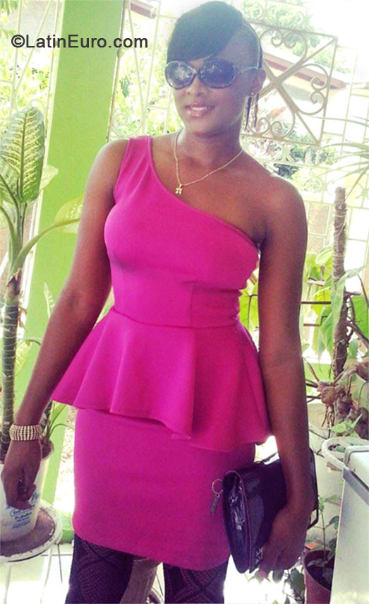 Date this pretty Jamaica girl Catherine from Kingston JM1616