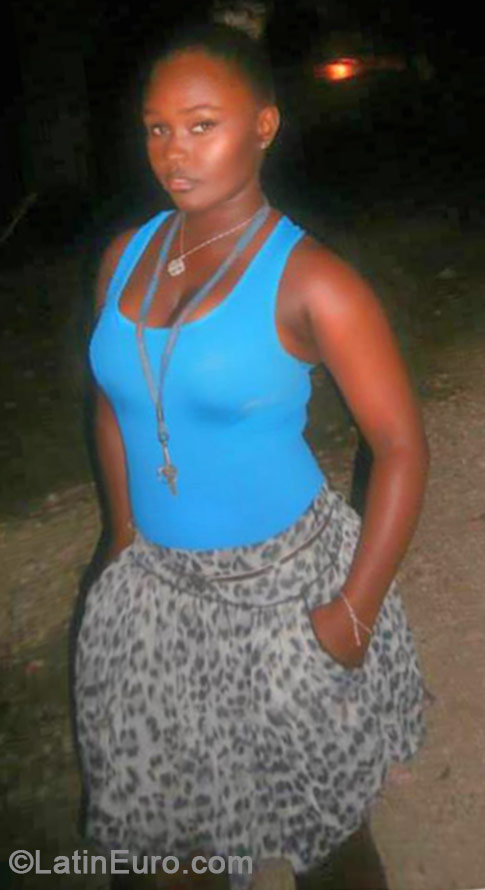 Date this passionate Jamaica girl Cheav from Kingston JM1696