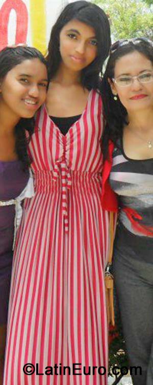 Date this delightful Brazil girl Iara from Fortaleza BR8925