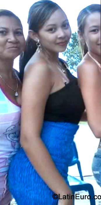 Date this young Brazil girl Yikare from Belem BR8944