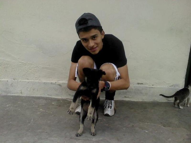 Date this nice looking Honduras man Alberto from Tegucigalpa HN1184