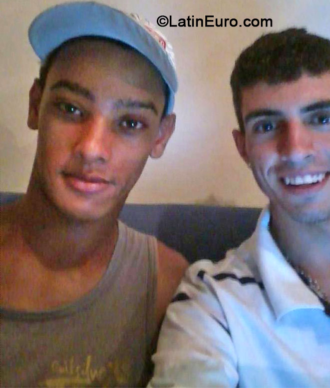 Date this cute Brazil man Vando from Rio De Janeiro BR9054