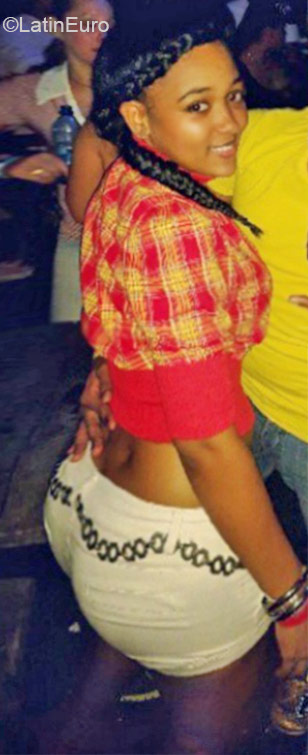 Date this tall Panama girl Mavys0621 from Panama City PA561