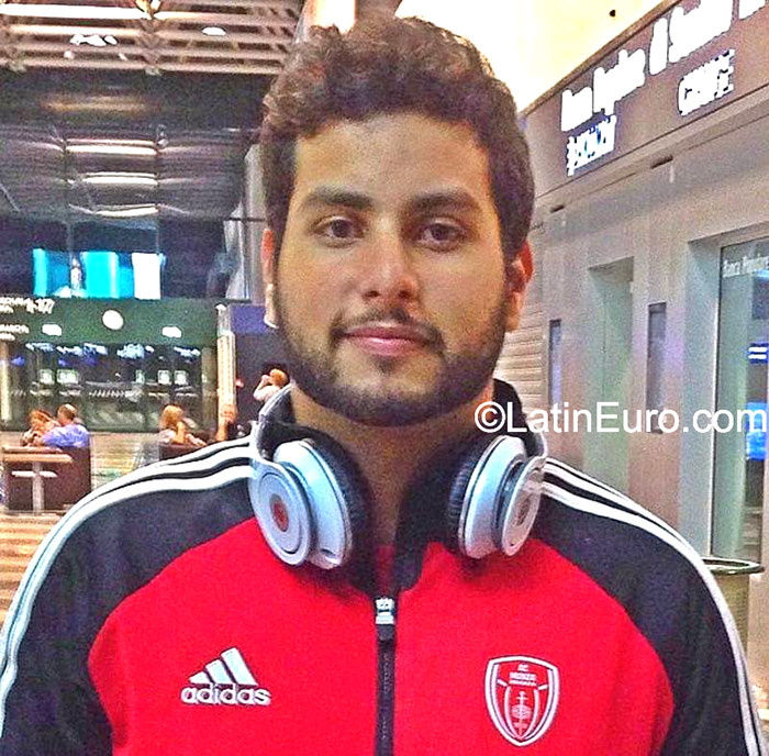 Date this happy Brazil man Likei from Fortaleza BR9440