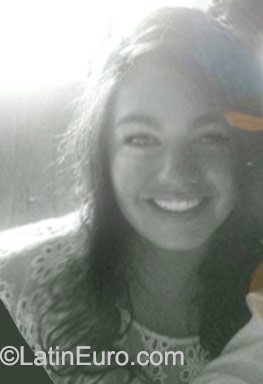 Date this young Honduras girl Ana Paula from Choluteca HN1681