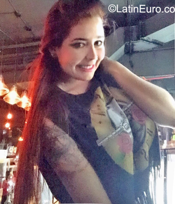 Date this pretty Panama girl Esperanza from Panama City PA694