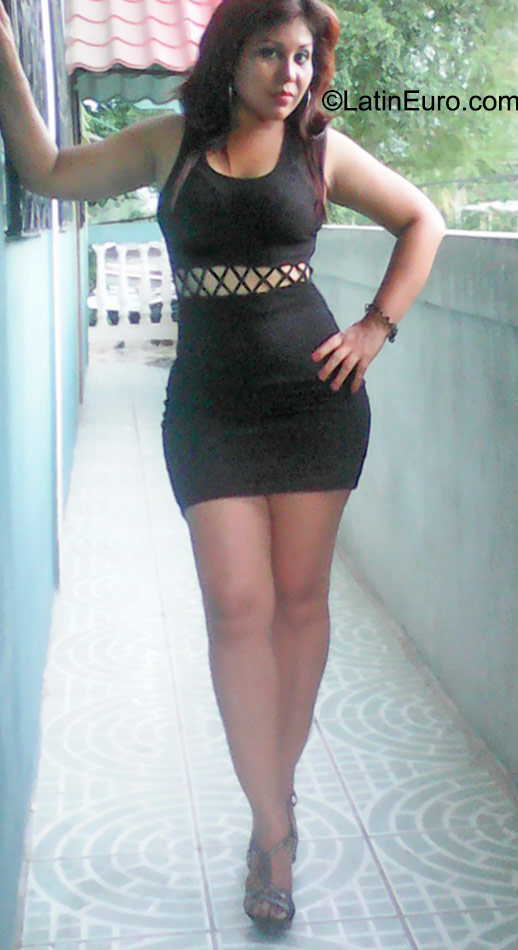 Date this pretty Honduras girl Patricia from Tegucigalpa HN1717
