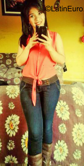 Date this voluptuous Honduras girl Jennifer from Tegucigalpa HN1760