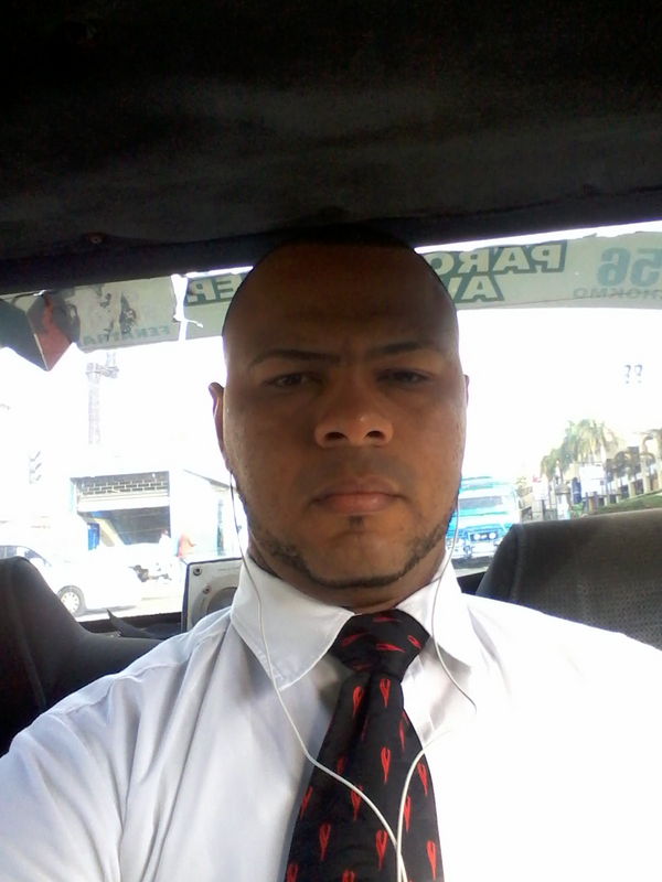 Date this athletic Dominican Republic man Julio from Santo Domingo DO23591