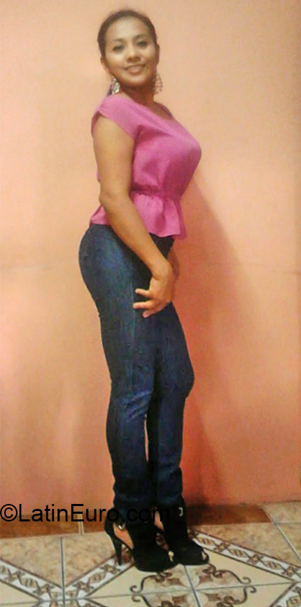 Date this funny Honduras girl Ana from Comayagua HN1808