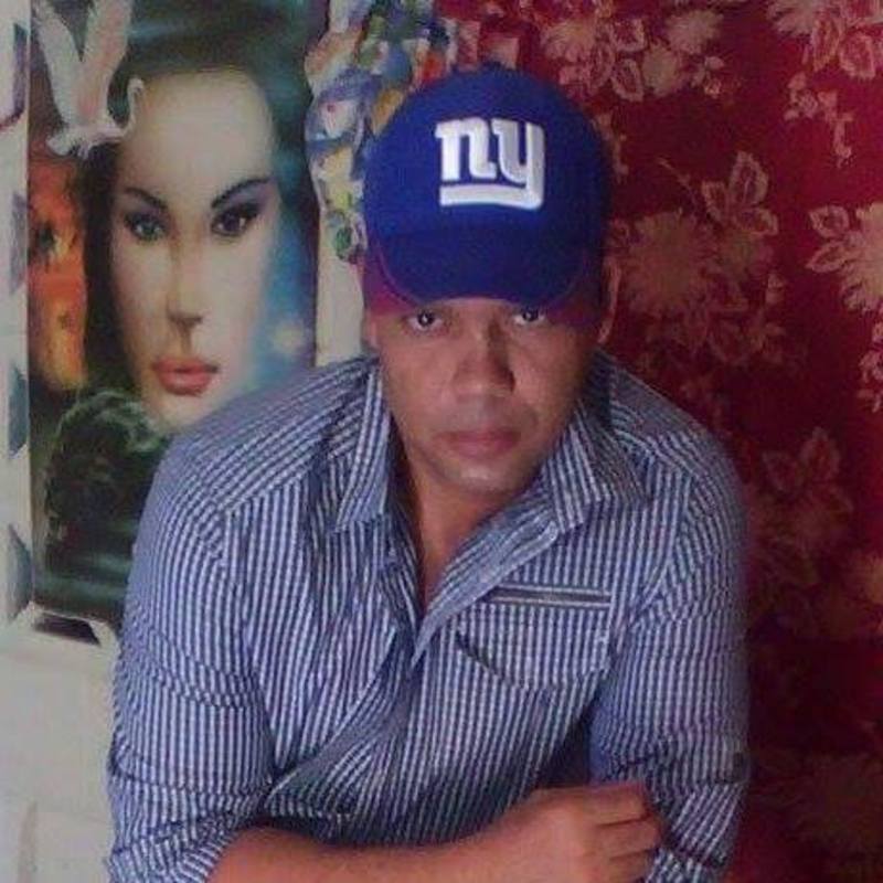 Date this fun Dominican Republic man Leonardo santan from Santiago DO23878