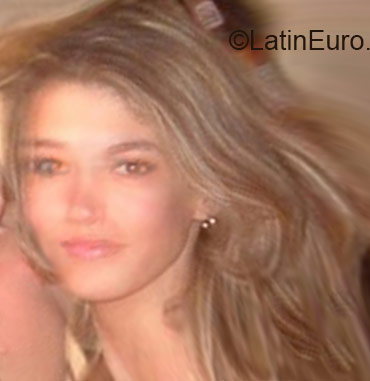 Date this pretty Brazil girl Geana from Recife BR9522
