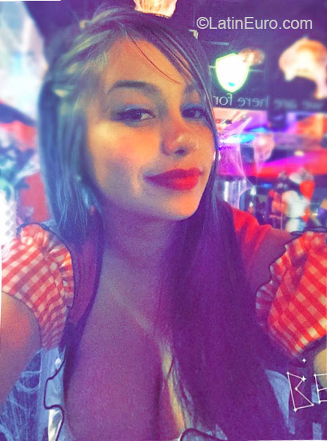 Date this sultry Panama girl Jenifer from Panama City PA846