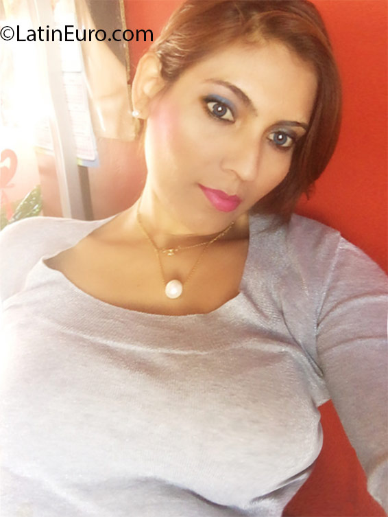 Date this sensual Honduras girl Marley from Comayagua HN1958