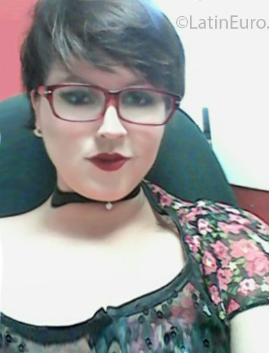 Date this athletic Honduras girl Carmen from San Pedro Sula HN2042
