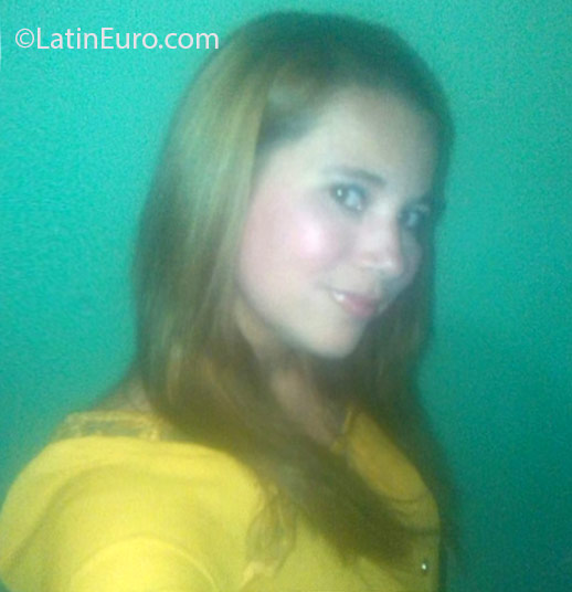 Date this stunning Honduras girl Ismie from Choloma HN2043