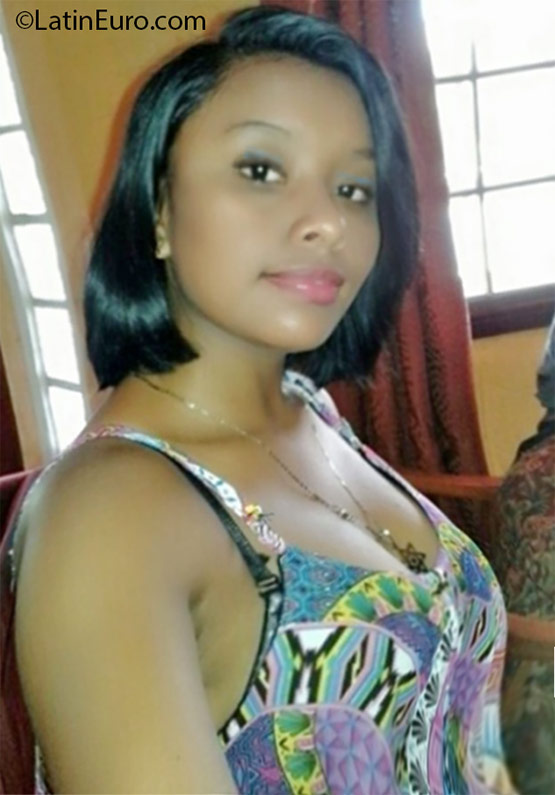 Date this foxy Panama girl Mayurei from Panama City PA917