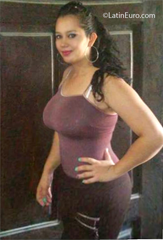 Date this fun Honduras girl Selenia from San Pedro Sula HN2110