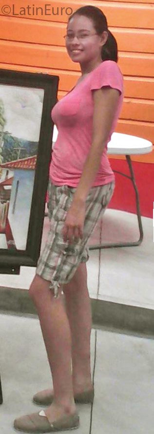 Date this passionate Honduras girl Ligia from El Progreso HN2169