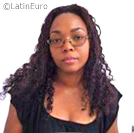 Date this sultry United States girl Creuza from Pompano Beach US17497