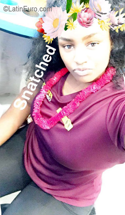 Date this tall United States girl Tiera23 from Charlotte US17583