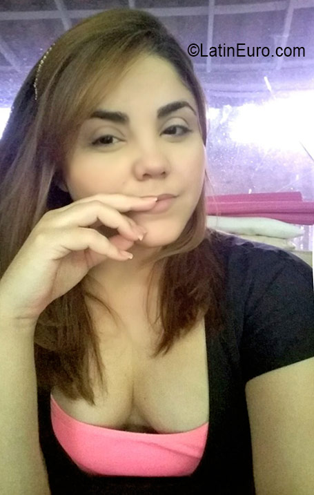 Date this georgeous Brazil girl Renata from Fortaleza BR9766