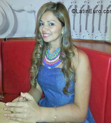 Date this georgeous Honduras girl Suy from San Pedro Sula HN2271