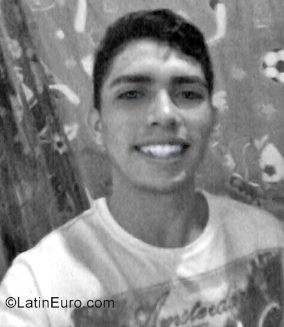 Date this good-looking Brazil man Kevin from Sobral BR9931