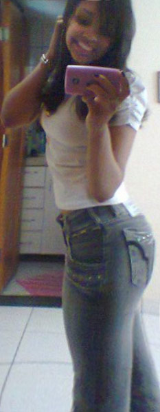 Date this attractive Brazil girl Barbara from Belo Horizonte BR10031