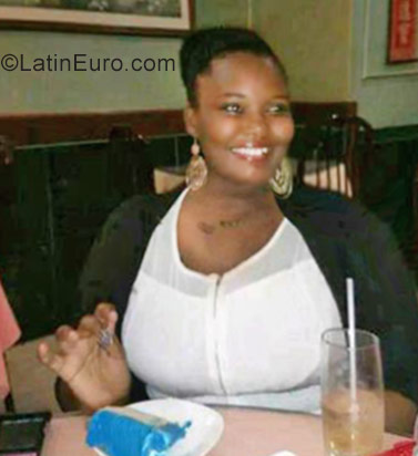 Date this hard body Jamaica girl Brooke from Kingston JM2443