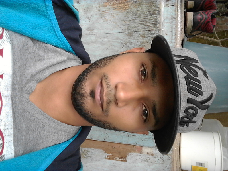 Date this voluptuous Dominican Republic man Eliezer from Santo Domingo DO29399