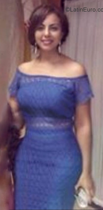 Date this lovely Honduras girl Marbella from El Progreso HN2354