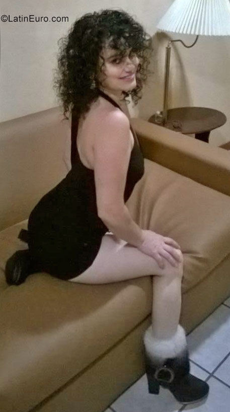 Date this beautiful Costa Rica girl Moon from San Jose CR340