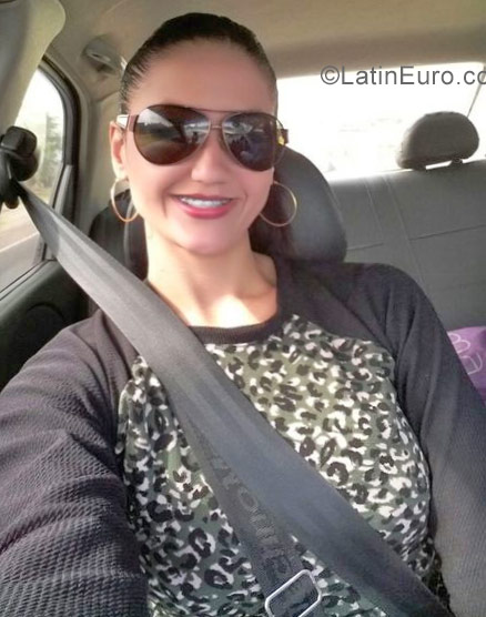 Date this young Venezuela girl Karilis from Trujillo VE939