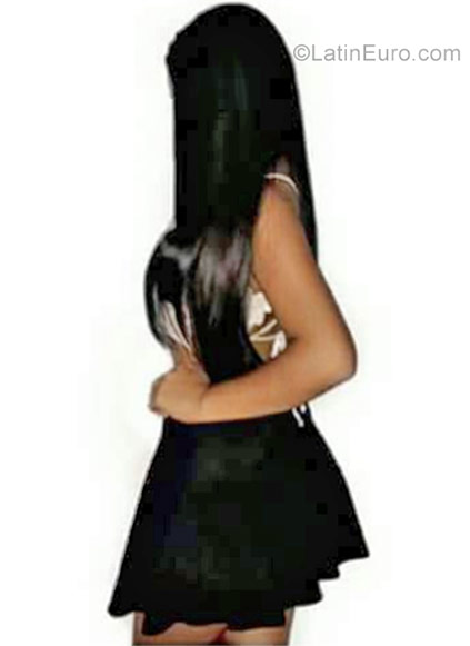 Date this georgeous Colombia girl Lorena from cucuta CO22690