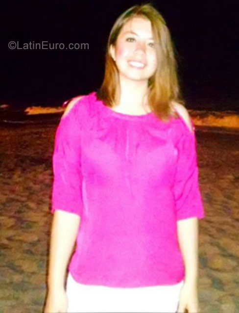 Date this voluptuous Peru girl Susan from Lima PE1162