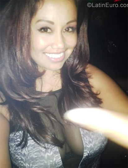 Date this gorgeous Peru girl Karyna from Lima PE1165