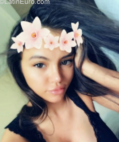 Date this gorgeous Peru girl Isabel from Lima PE1169